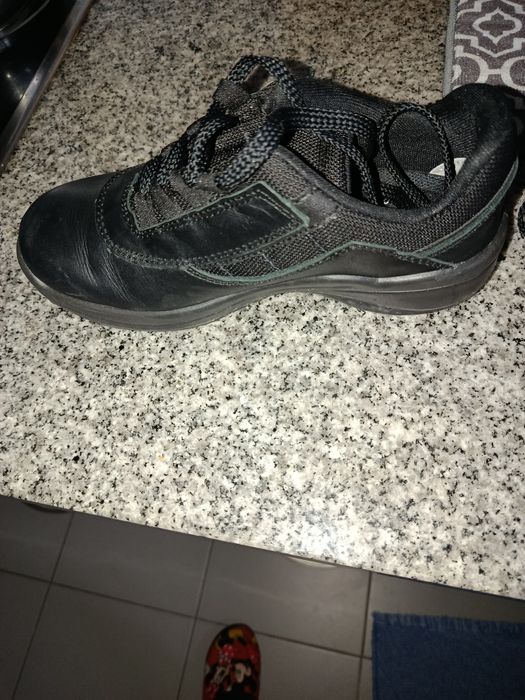 Sapatilhas de cor preta