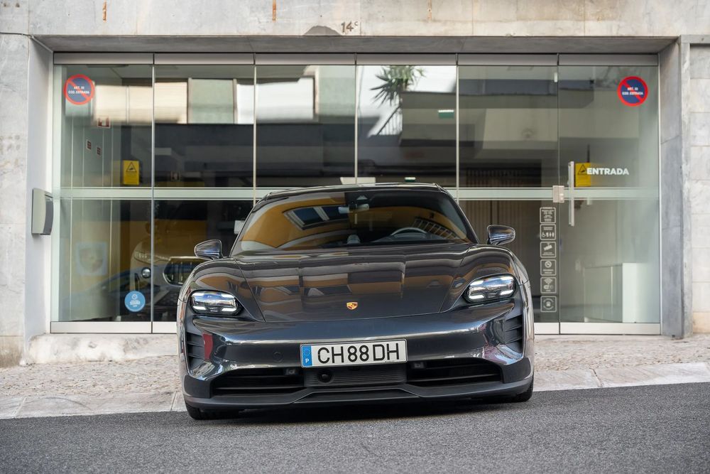 Porsche Taycan Sport Turismo GTS