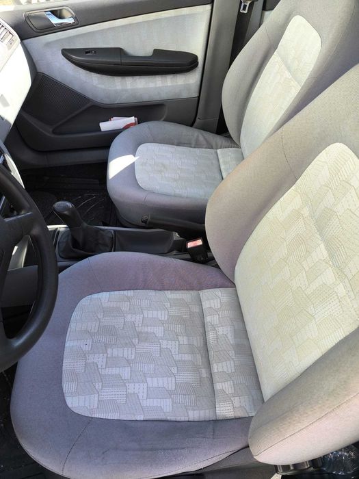 Skoda Fabia  GPL 1.4 económico.