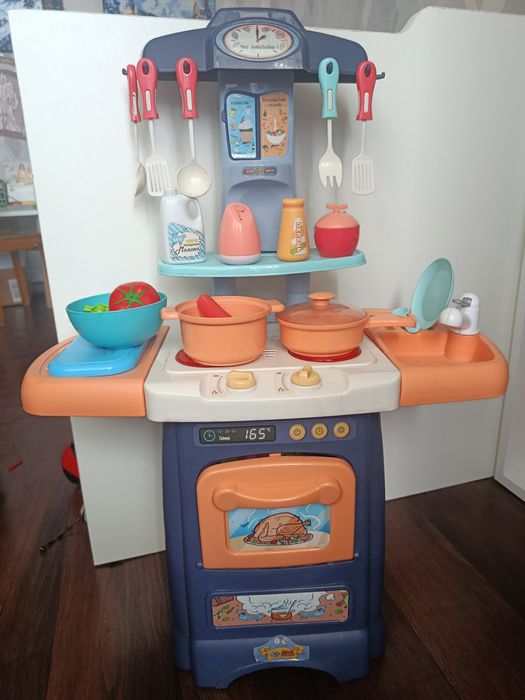 Дитяча кухня зі звуком і продуктами