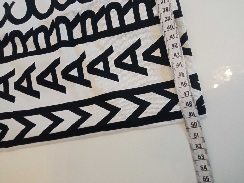 Marc Jacobs czarno-biały worek ze ściągaczem 50x45cm