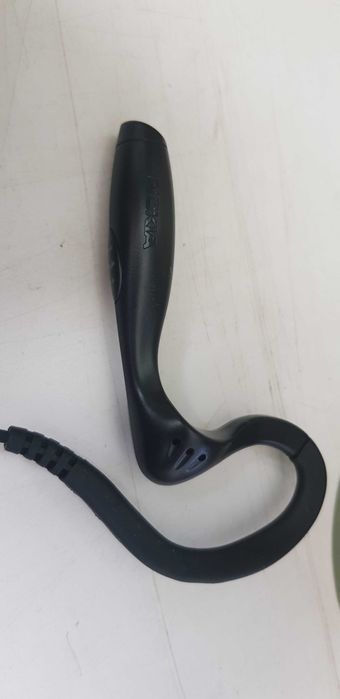 Auricular Nokia com fio antigo