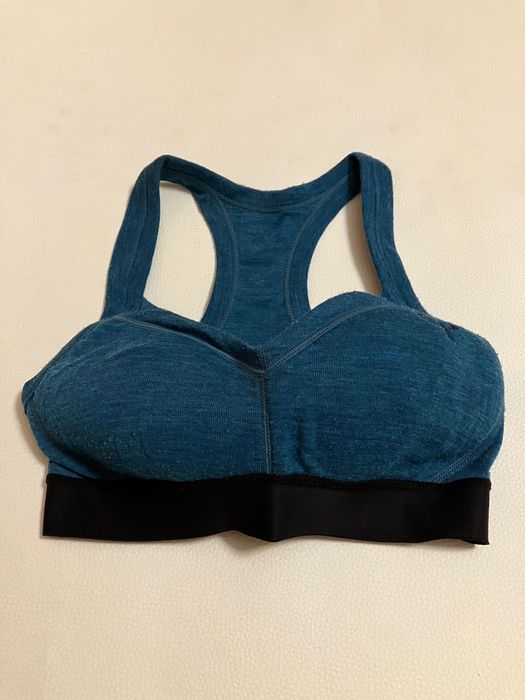 Biustonosz, wełna merino, merynos