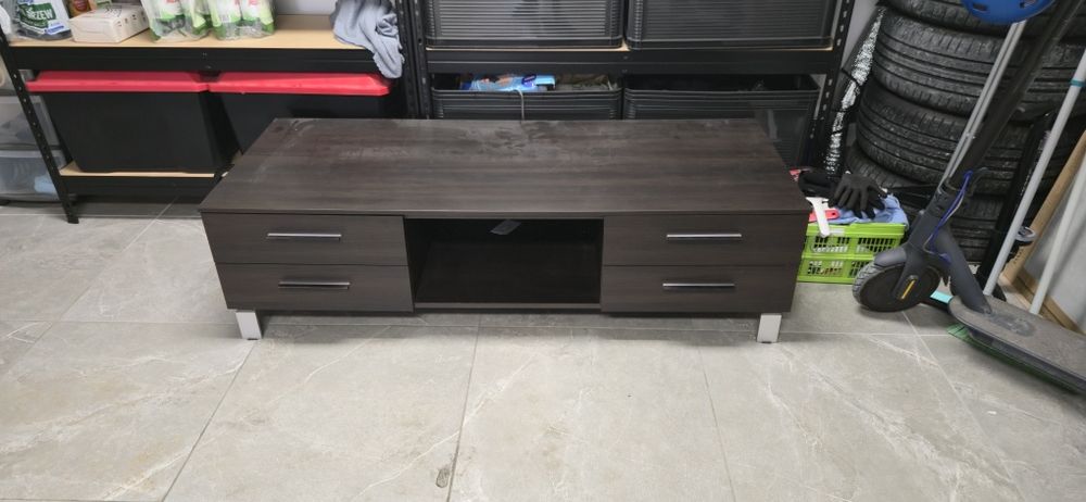 Szafka RTV oddam za darmo