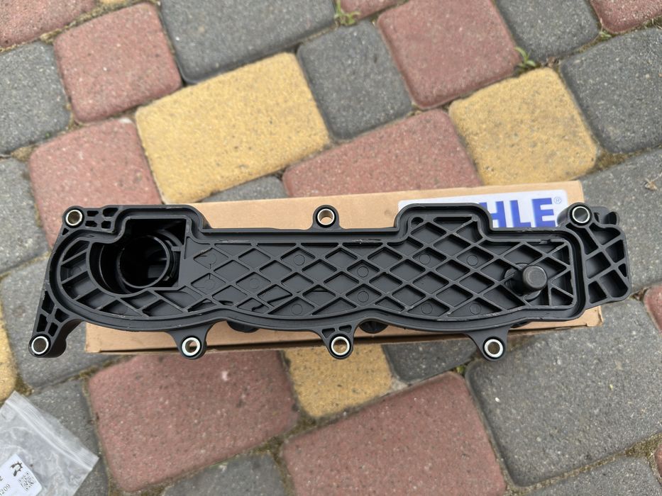 Клапанна кришка Ford Focus 2 1.6 tdci