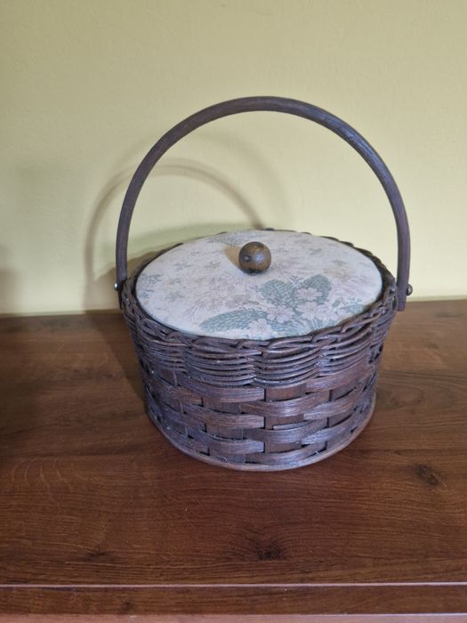 Wiklinowy  niciak, stary