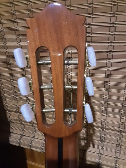 Guitarra japonesa  Kay cordas de aço