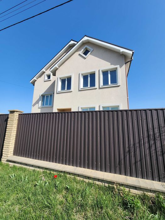 Від власника. Без комісії. Продам Будинок, Боярка, Віта Поштова.