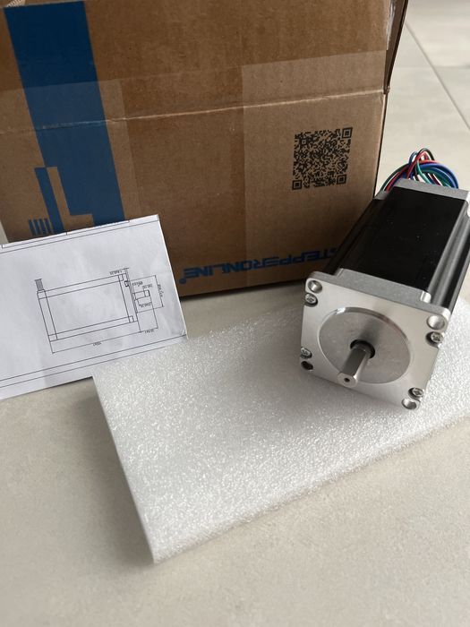 Nema 23 HS41 - 1804S silnik dwubiegunowy 2.4Nm 1.8A Nowy!