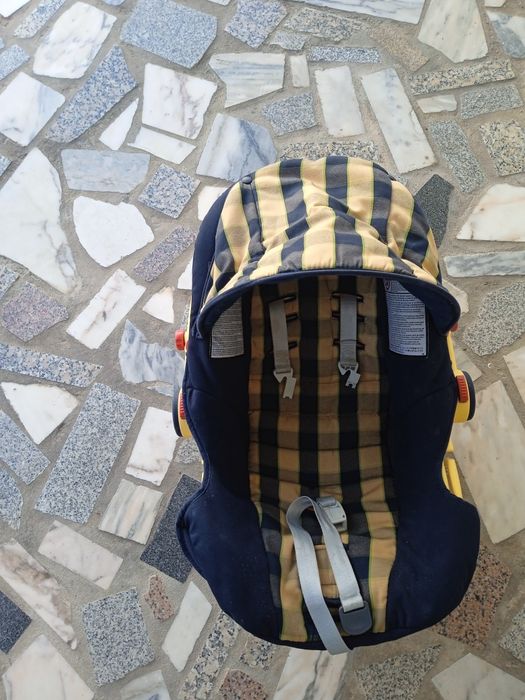 Cadeirinha de bebé