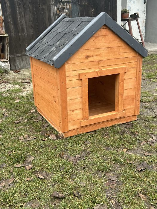 Buda dla psa ocieplana