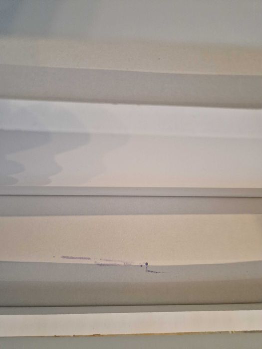 Regal sorter na książki ikea