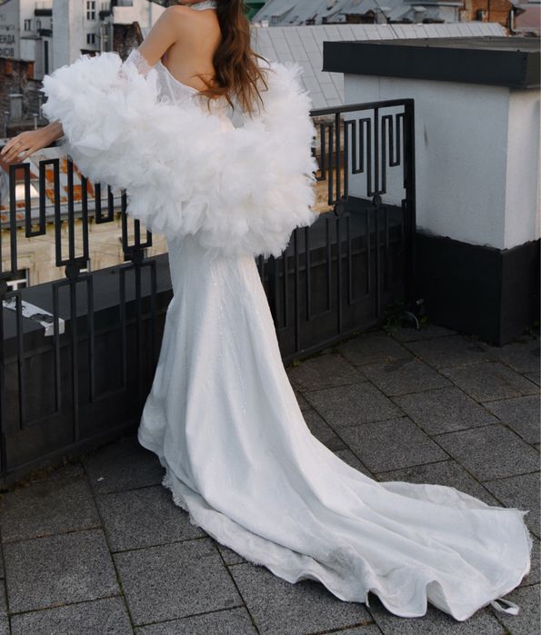 Весільна сукня (рибка)+ накидка та рукавички