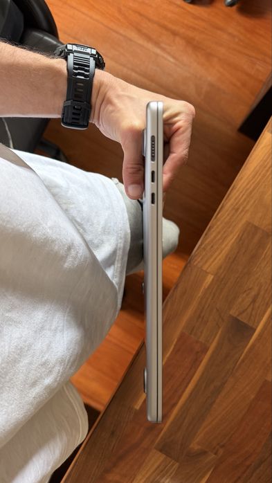 Macbook Air 15” 16GB 1TB 87 Ciclos