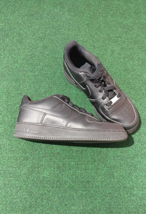 Ténis NIKE Air Force 1 em preto