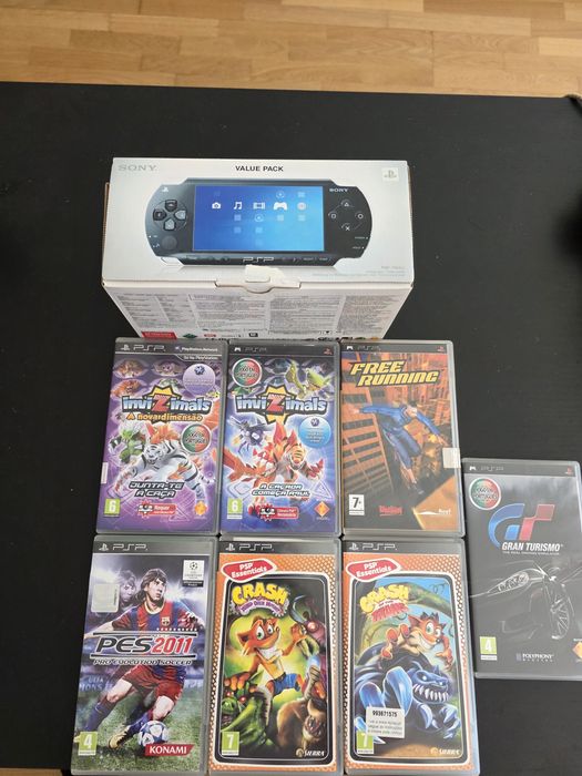PSP Value Pack + 14 jogos