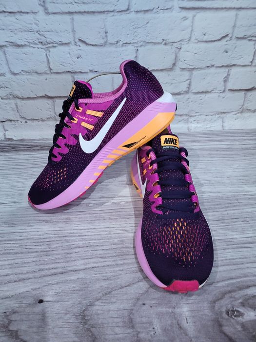 Кросівки Nike Zoom Structure 20
