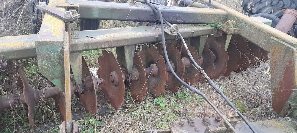 Продам трактор к 700