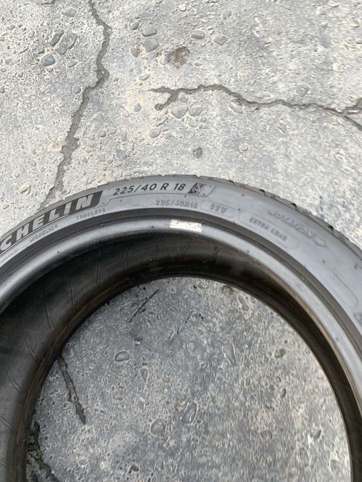 Шини 225/40 R18 пара Michelin 6,5мм, зима,