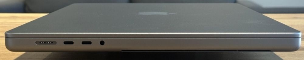 Продам Macbook pro m2 max 16" 64/512