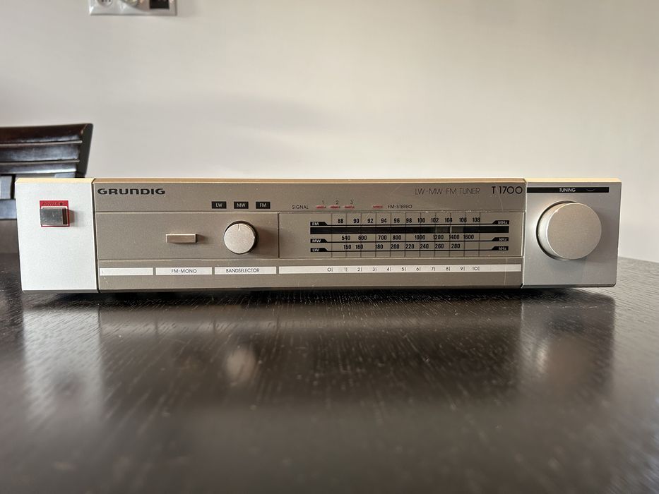 Tuner FM Radiowy Grundig T1700