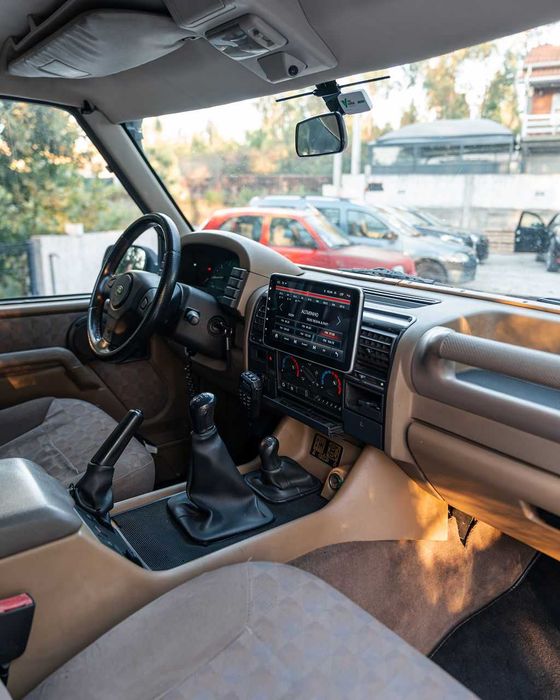 Land rover discovery