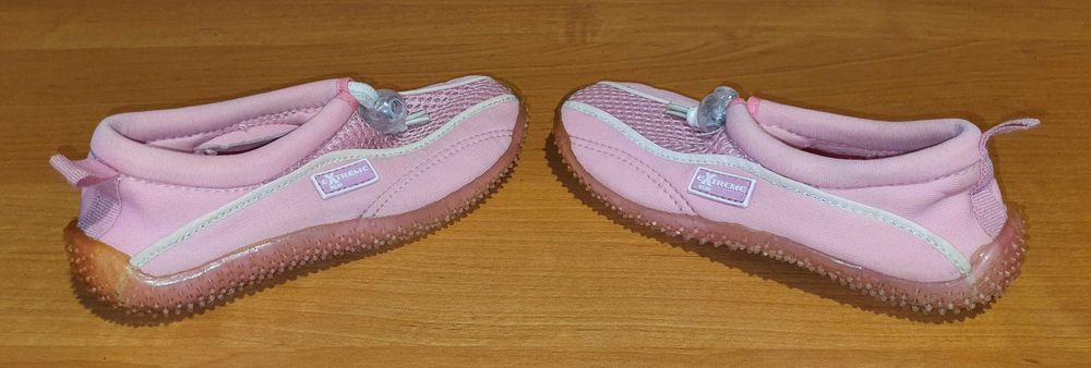 Dziewczęce buty do wody EXTREME SUB, stan BDB, r. 31 (dł. wkł. 19 cm)