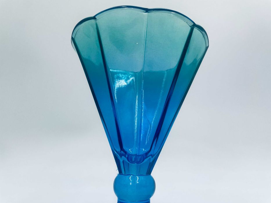 Pucharek do lodów ze szkła prasowanego Włochy