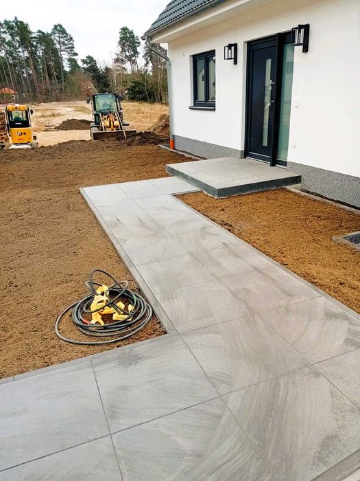 Brukarstwo Układanie Kostki Brukowej Granitowej