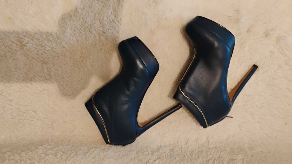 KAZAR botki na platformie skórzane damskie