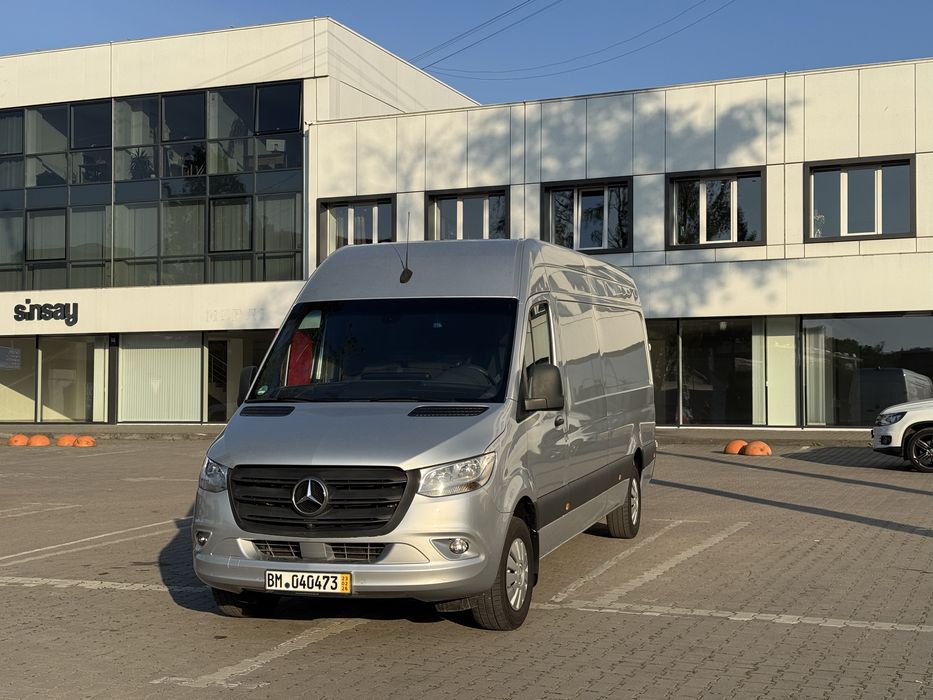 Mercedes Benz Sprinter 907