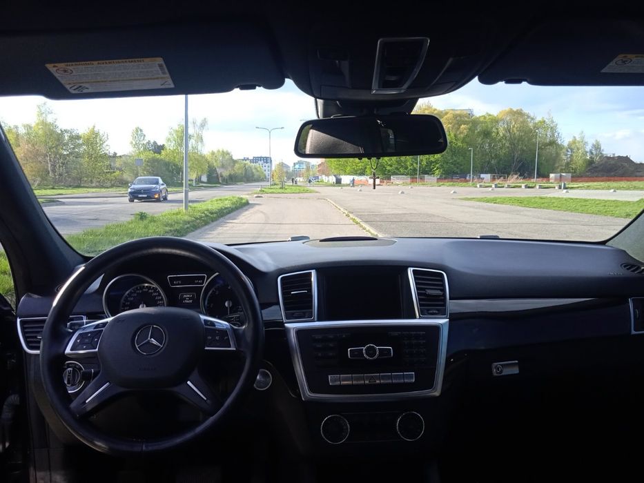 Мерседес МЛ 350D
