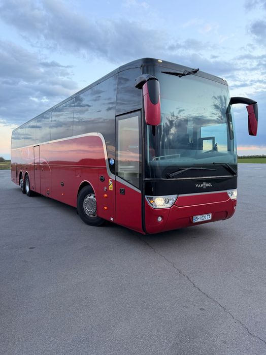 Автобус замовити оренда перевезення
