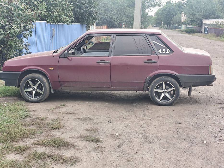 Продам обмін ВАЗ 2199