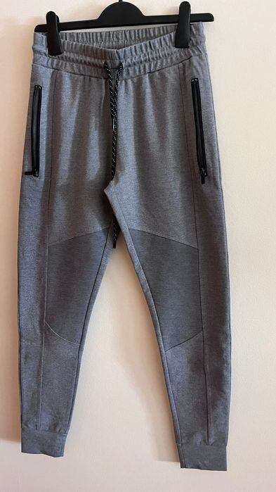 Calças de fato de treino cinzentas