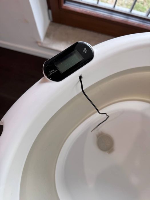 Wanienka PRIMABOBO składana dla dziecka ze stojakiem – beżowa