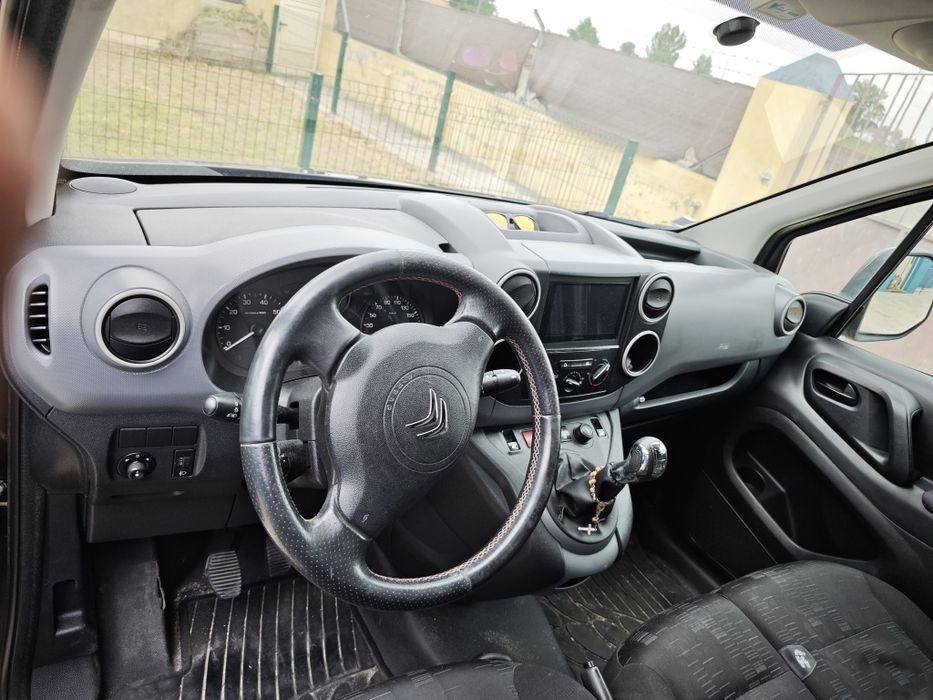 Vende-se Citroën Berlingo – 3 Lugares