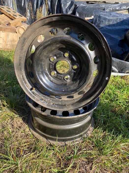 Комплект Штампованих дискив r15