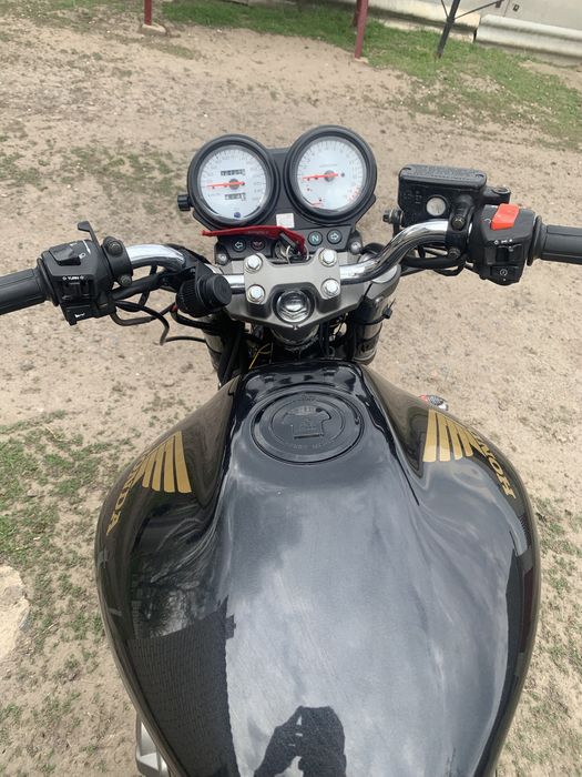 Продам Honda hornet 600