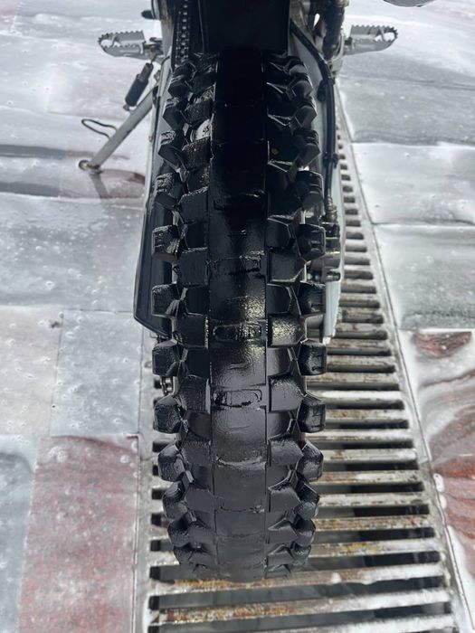 Продам лося 300.