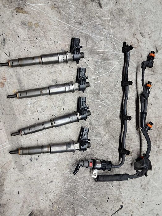 Форсунки Рено Renault 2.0DCI Трафік Віваро Лагуна Сценік 0445115007