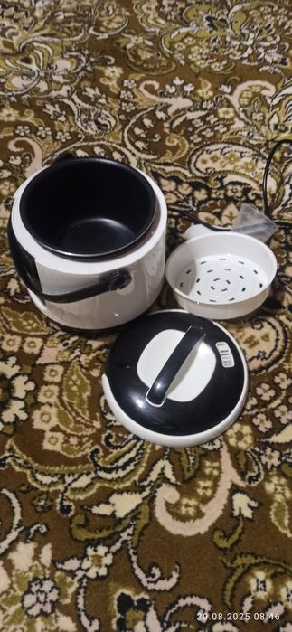 Мультиварка автомобільна