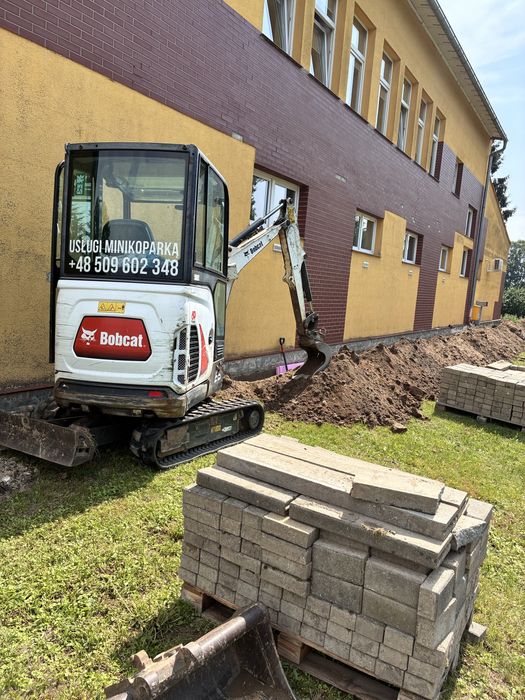Usługi minikoparką prace ziemne