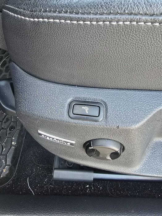 Volkswagen Golf 1.4 Tsi automático.