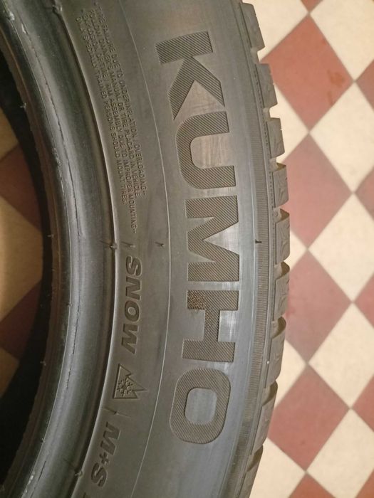 Kumho WinterCraft WP52 235/55R18 104V #839&