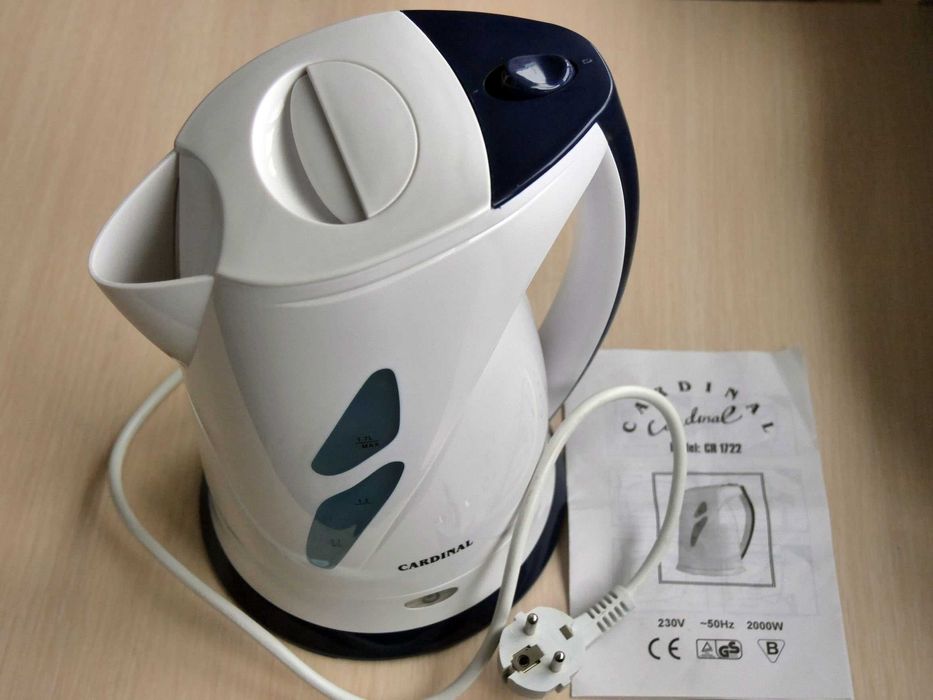 Чайник електричний CARDINAL