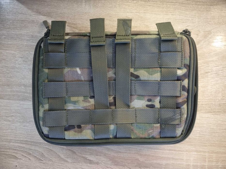 Комплект планшет Samsung Galaxy Tab A SM-T510, чохол, підсумок.