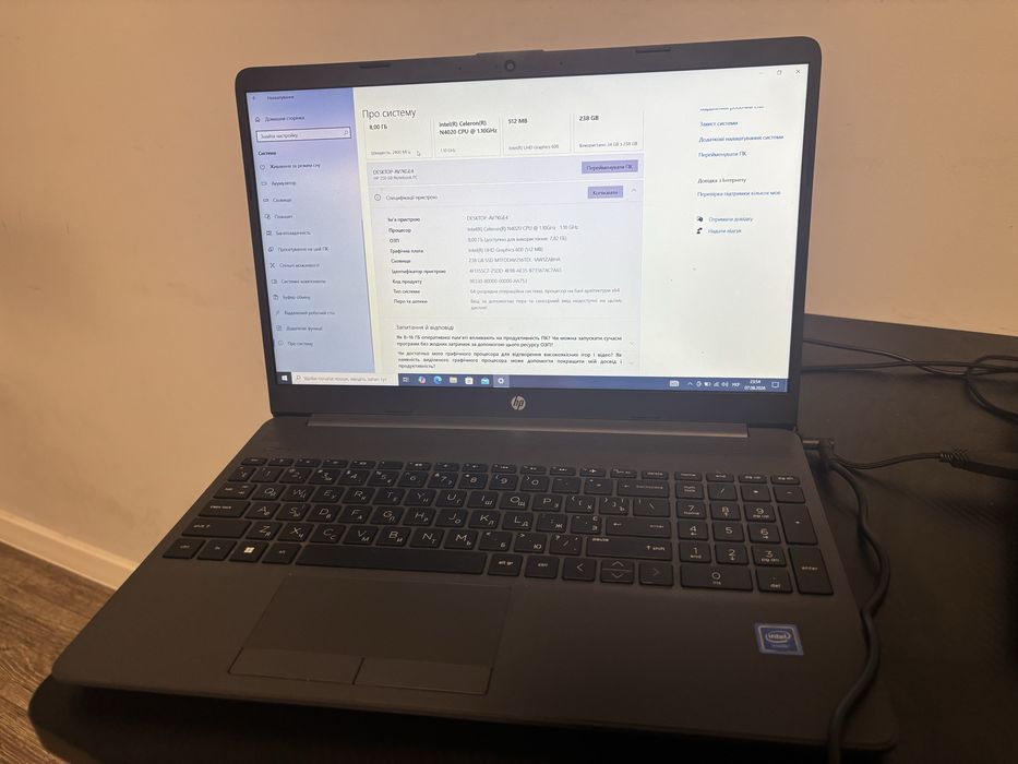 Ноутбукк HP av7kge4