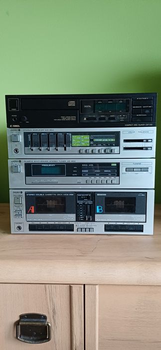 Wieża Diora MIDI cały zestaw