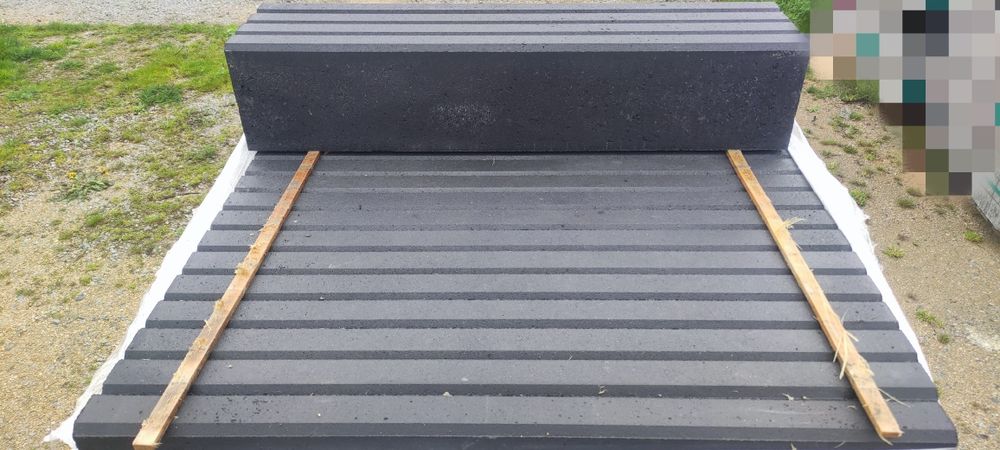 Obrzeża szare i grafitowe 100x20x6